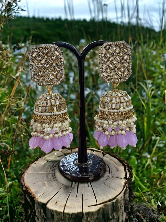 Luxurious Geometric Jhumka Earrings and Pearl Detailing