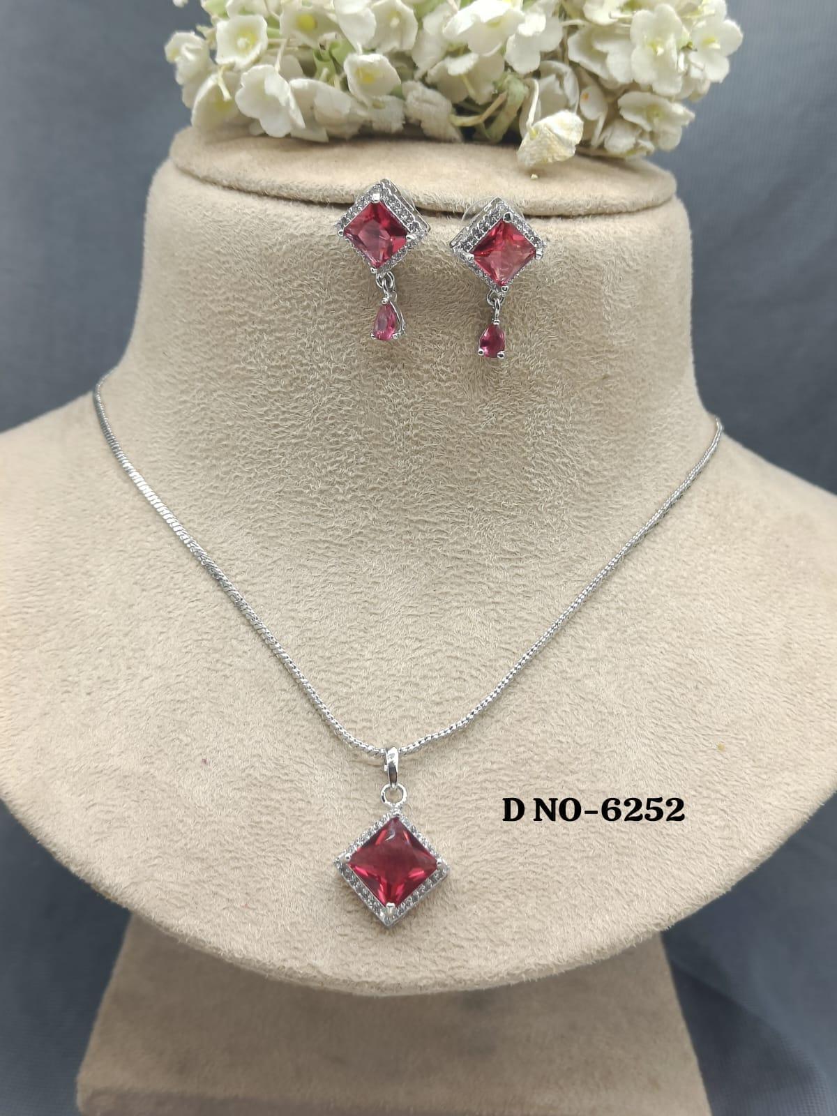 Elegant Red Gemstone Jewelry Set Sale