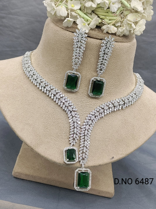 Elegant Green Necklace Set for Special Occasions