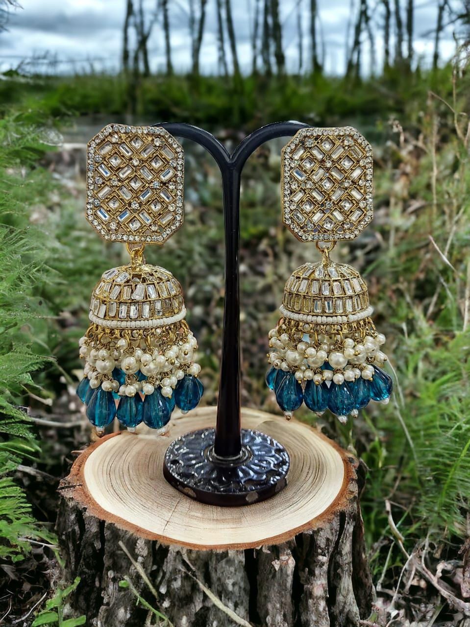 Luxurious Geometric Jhumka Earrings and Pearl Detailing